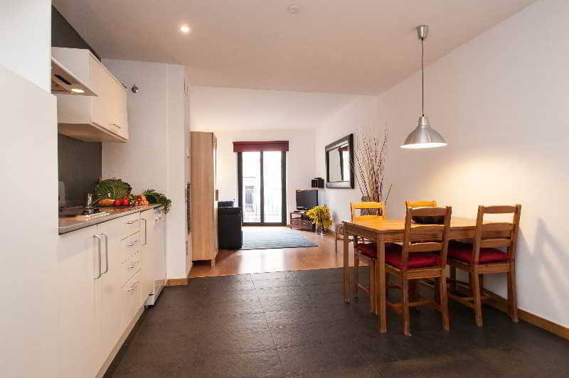 Short Stay Group Liceu Serviced Apartments Barcelona Exterior foto