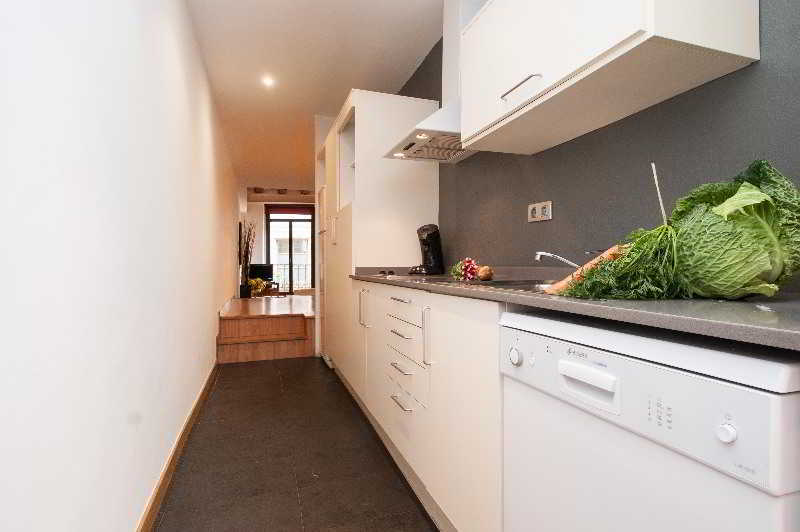 Short Stay Group Liceu Serviced Apartments Barcelona Exterior foto