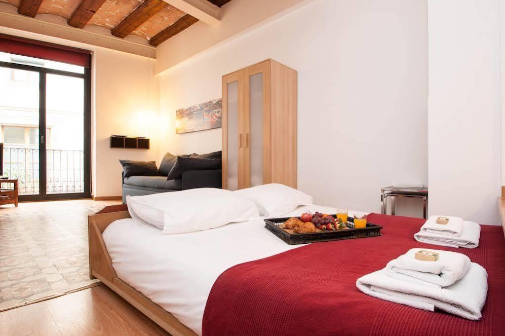 Short Stay Group Liceu Serviced Apartments Barcelona Exterior foto