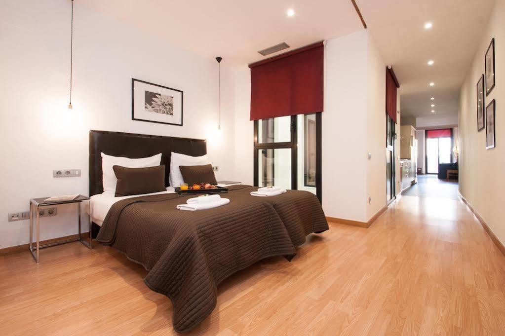 Short Stay Group Liceu Serviced Apartments Barcelona Exterior foto