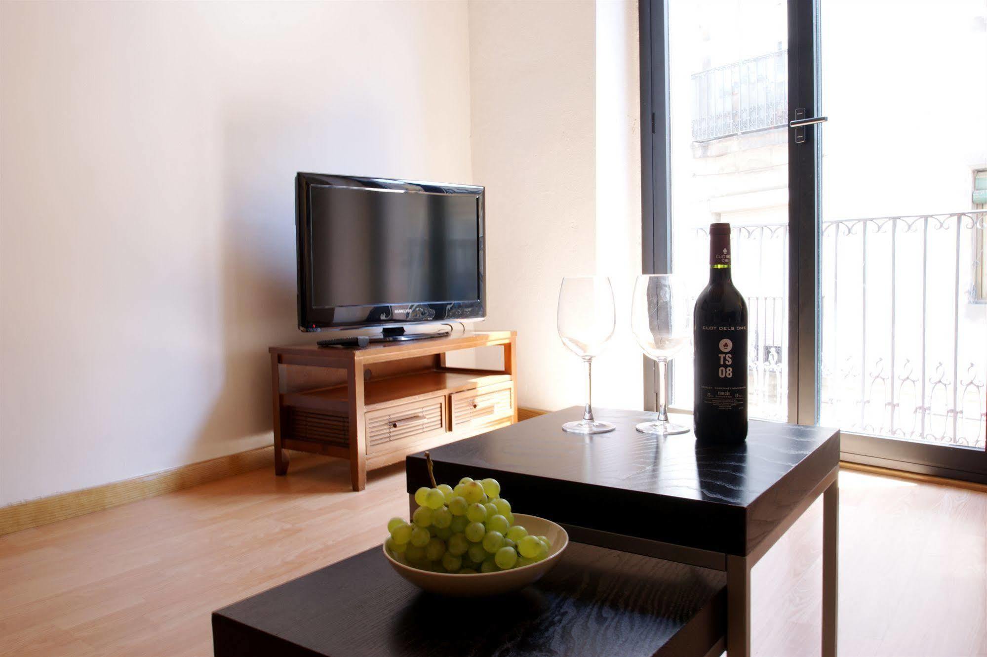 Short Stay Group Liceu Serviced Apartments Barcelona Exterior foto
