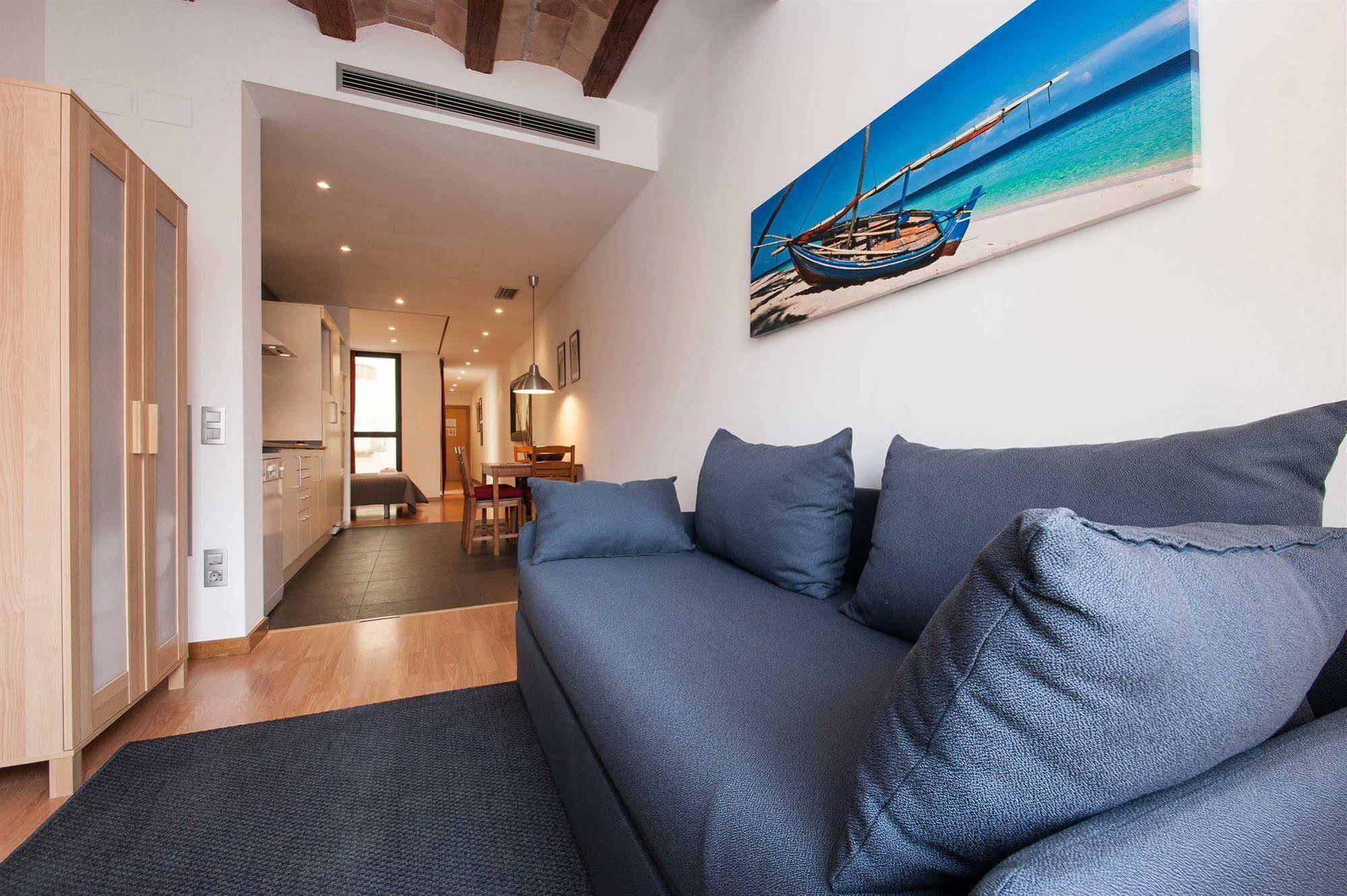 Short Stay Group Liceu Serviced Apartments Barcelona Exterior foto